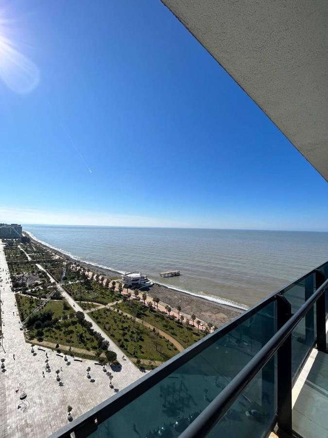 Студия С Потрясающим Видом На Море В Orbi Beach Tower Batumi Kültér fotó